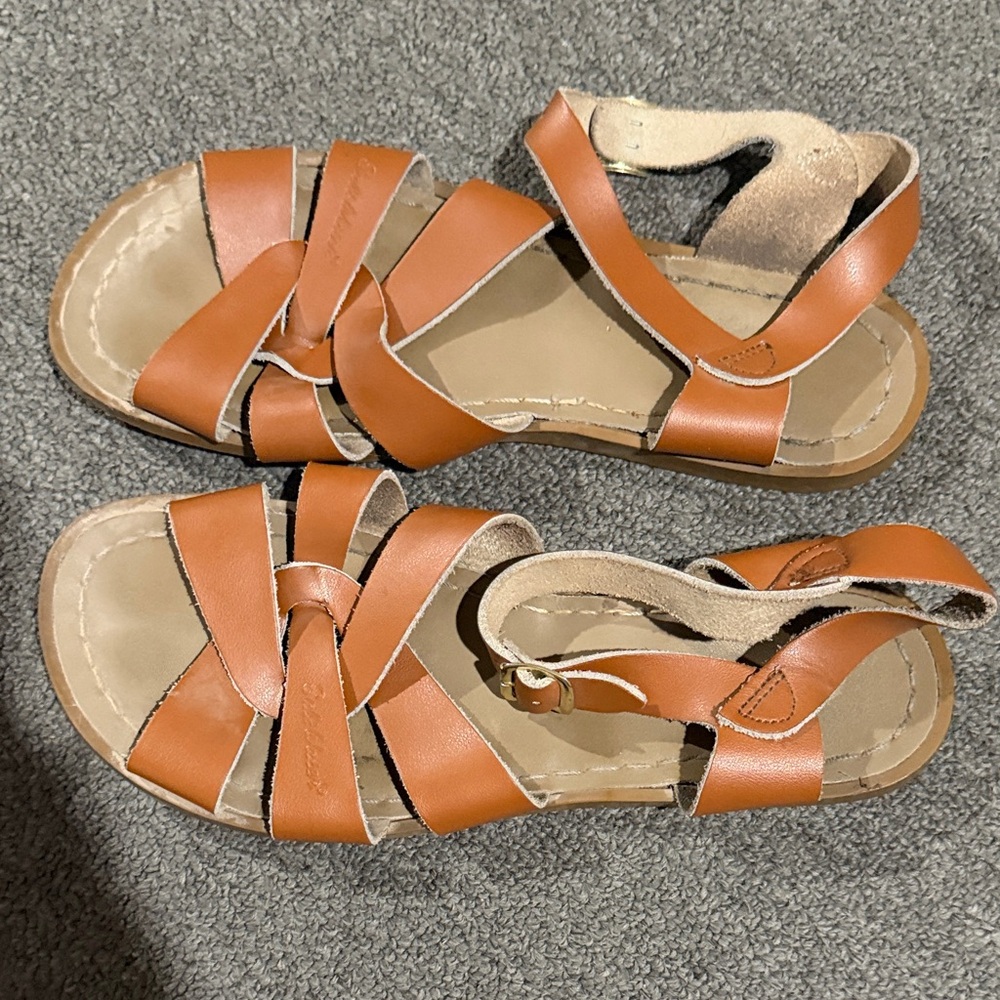 Saltwater Tan Sandals Big Kids 6Y